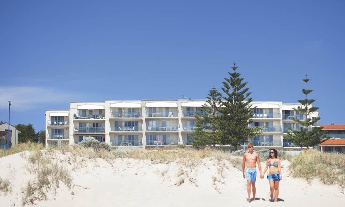 Scarborough Apartment | 126 m² Serviced apartment ∙ 2 bedrooms ∙ 127 guests
