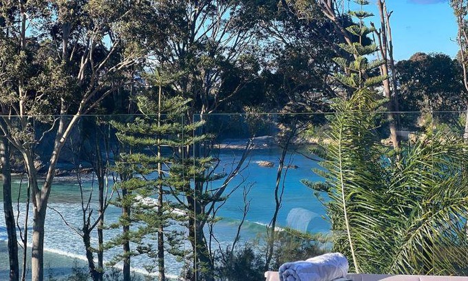 Denhams Beach Apartment | 135 m² Apartment ∙ 2 bedrooms ∙ 4 guests