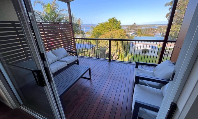 Mallacoota House | 14 Banksia Parade Mallacoota