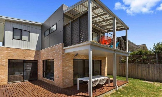 Indented Head House | 140 m² House ∙ 4 bedrooms ∙ 8 guests