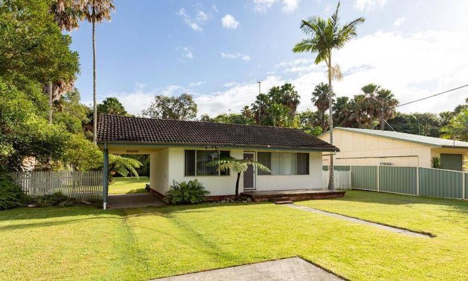 Elizabeth Beach House | 180 m² House ∙ 2 bedrooms ∙ 4 guests