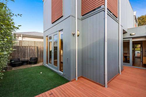 Yarraville House | 180 m² House ∙ 2 bedrooms ∙ 4 guests