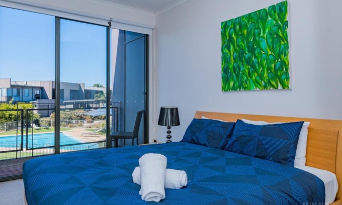 Torquay Apartment | 19 Coast Drive