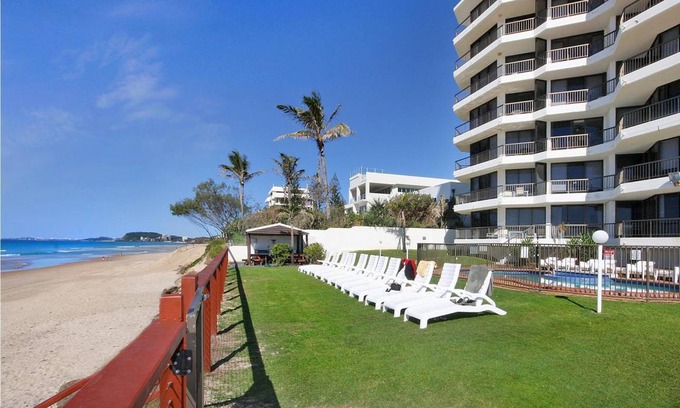 Mermaid Beach Apartment | 190 m² Serviced apartment ∙ 127 guests