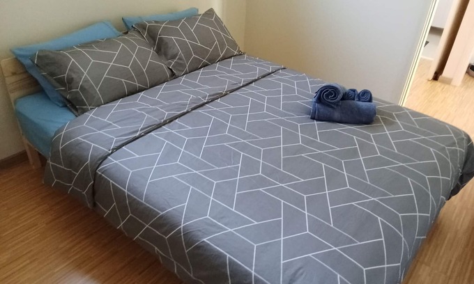 Earlville Apartment | 2 BEDROOM RETREAT IN INNER CITY SUBURB