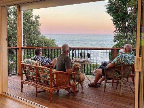 Lake Tyers Beach House | 200 m² House ∙ 4 bedrooms ∙ 11 guests