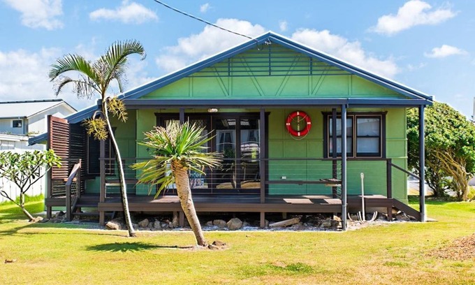 North Creek House | 200 m² House ∙ 2 bedrooms ∙ 4 guests