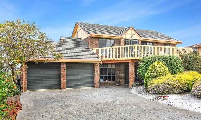 Encounter Bay House | 200 m² House ∙ 3 bedrooms ∙ 12 guests