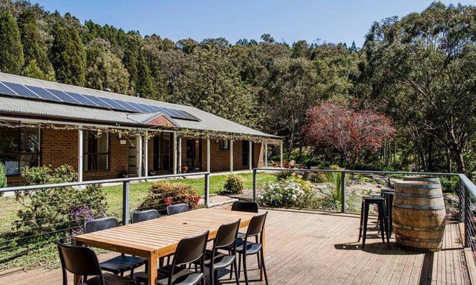 Central Mudgee House | 212 m² House ∙ 5 bedrooms ∙ 9 guests