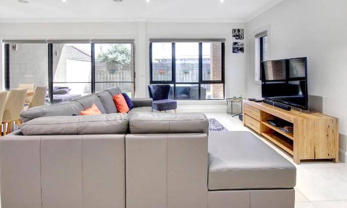 Rye House | 220 m² House ∙ 4 bedrooms ∙ 9 guests