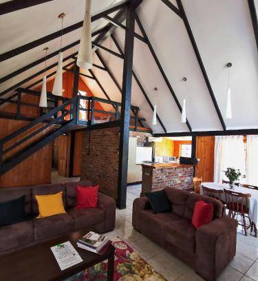 Pokolbin Ski Chalet | 221 m² Chalet ∙ 3 bedrooms ∙ 9 guests