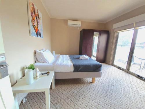 Brunswick East House | 228G - Large Premium Rooms in Shared Space in Brunswick!