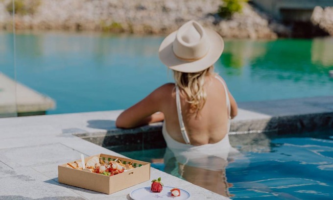 Nelly Bay House | 240 m² House ∙ 5 bedrooms ∙ 13 guests