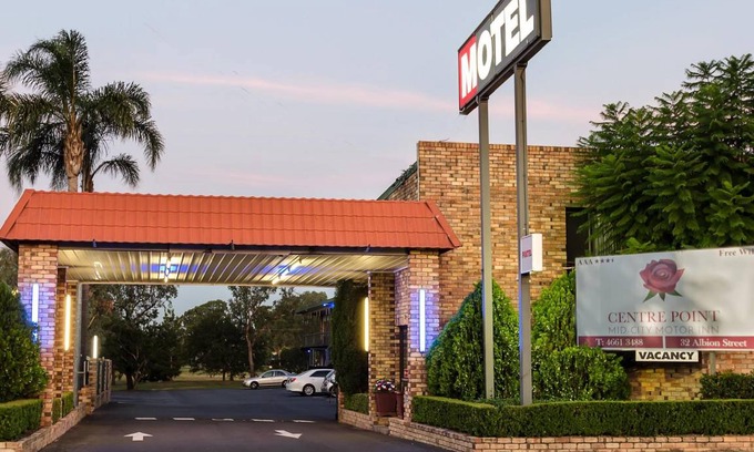 Warwick Hotel | 29 m² Motel ∙ 8 guests