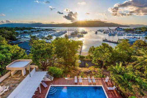Hamilton Island Apartment | 310 m² Apartment ∙ 4 bedrooms ∙ 9 guests
