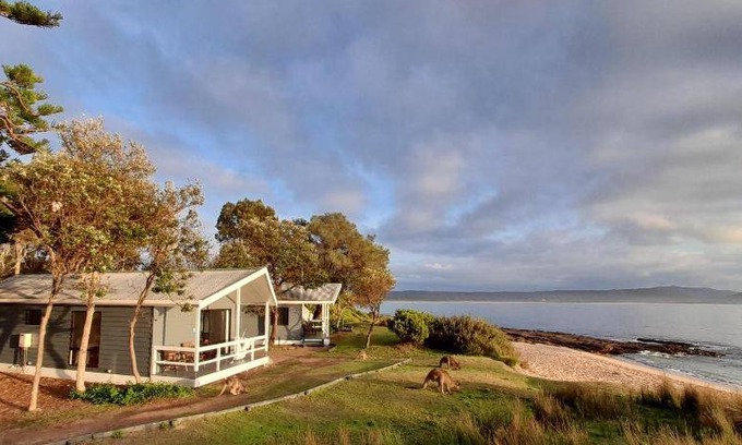 South Durras Resort | 32 m² Resort ∙ 2 bedrooms ∙ 7 guests