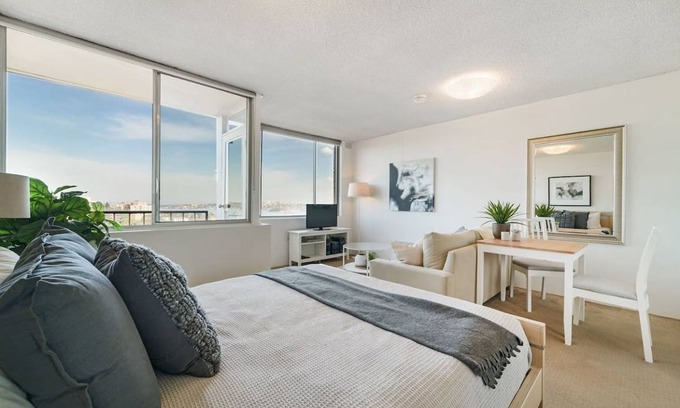 Neutral Bay Apartment | 35 m² Apartment ∙ 2 guests