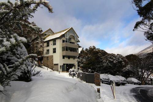 Thredbo Cabin | 38 m² Lodge ∙ 4 guests