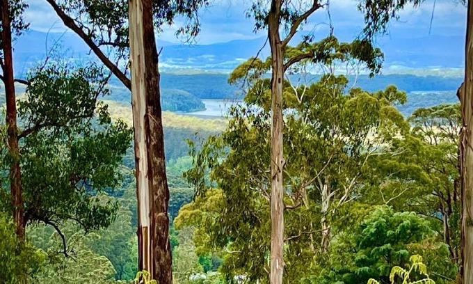 Kalorama House | 3997 m² House ∙ 3 bedrooms ∙ 7 guests