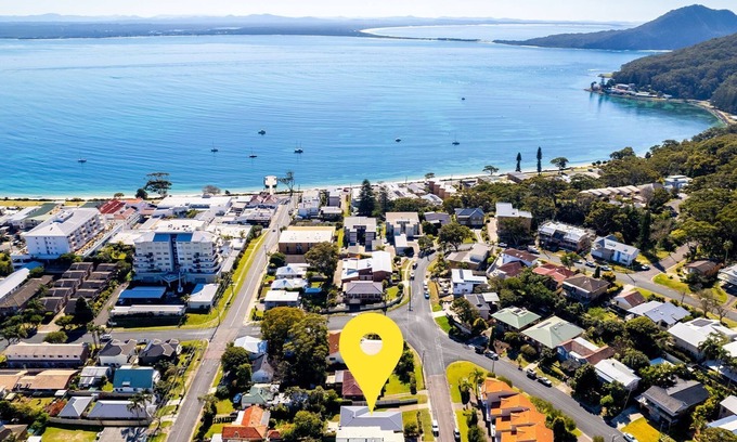 Shoal Bay House | 41 Leonard Avenue - boat parking & aircon