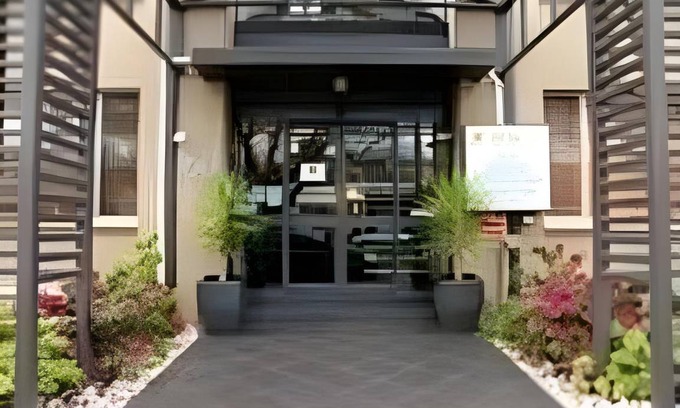 East Melbourne Apartment | 45 m² Serviced apartment ∙ 127 guests