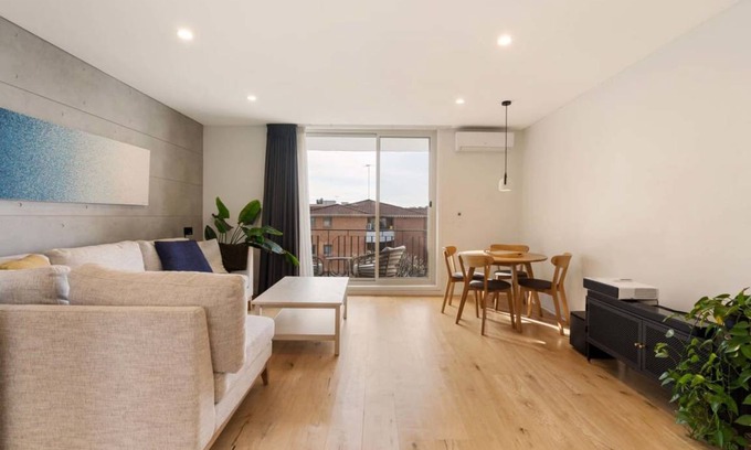 Randwick Apartment | 50 m² Apartment ∙ 2 bedrooms ∙ 4 guests