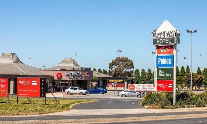Corio Hotel | 50 m² Motel ∙ 5 guests