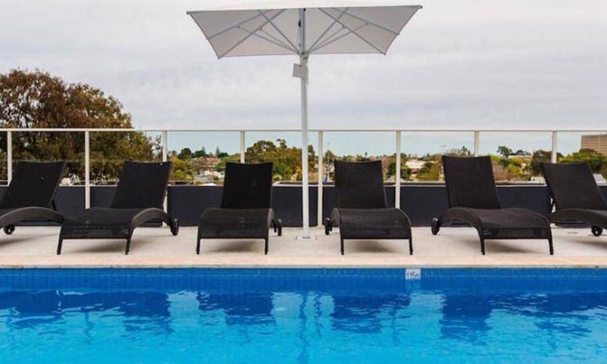 Walkerville Apartment | 54 m² Serviced apartment ∙ 2 bedrooms ∙ 10 guests