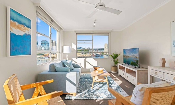McMahons Point Apartment | 64 m² Apartment ∙ 2 bedrooms ∙ 4 guests
