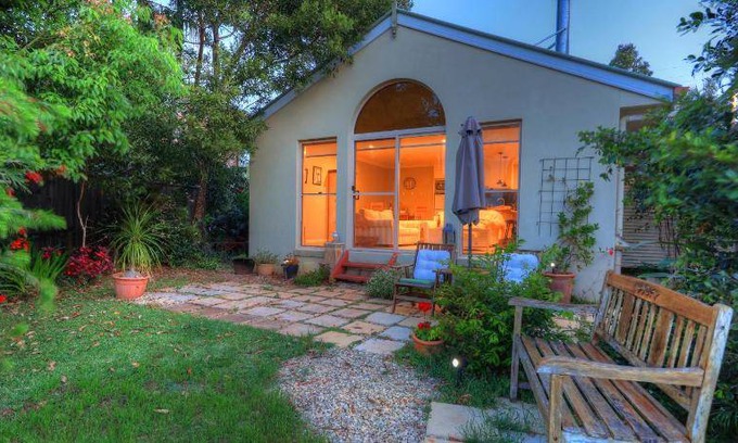 Montville House | 68 m² House ∙ 1 bedroom ∙ 2 guests