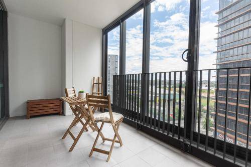Wentworth Point Apartment | 73 m² Apartment ∙ 2 bedrooms ∙ 4 guests