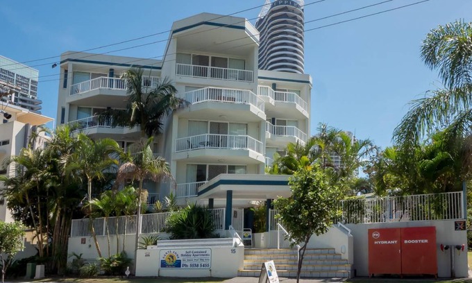 Broadbeach Apartment | 75 m² Apartment ∙ 3 guests