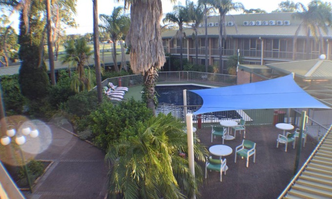 Muswellbrook Hotel | 75 m² Motel ∙ 4 guests
