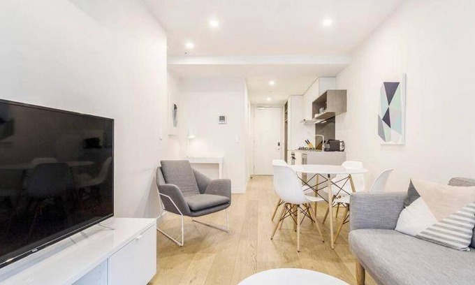 Bundoora Apartment | 80 m² Apartment ∙ 2 bedrooms ∙ 4 guests
