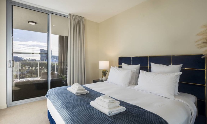 Lathlain Apartment | 82 m² Apartment ∙ 1 bedroom ∙ 2 guests