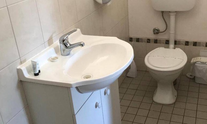 Port Pirie Hotel | 82 m² Motel ∙ 6 guests