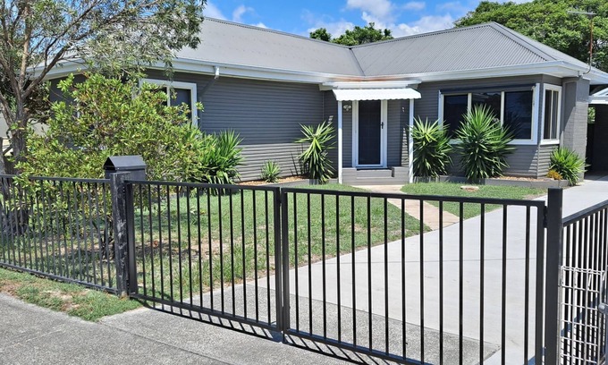 Forster House | 9 Breckenridge Street