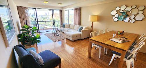 Rushcutters Bay Apartment | 90 m² Apartment ∙ 2 bedrooms ∙ 4 guests