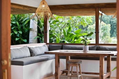 Ewingsdale Villa | Adora Villa