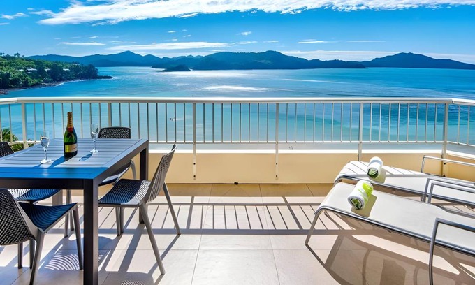 Hamilton Island Apartment | Apartment ∙ 1 bedroom ∙ 4 guests