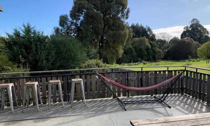 Lucknow Hostel | Bairnsdale Workers Accommodation