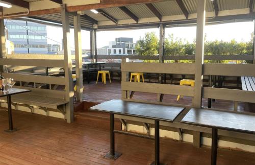 Petrie Terrace Hostel | Banana Backpackers