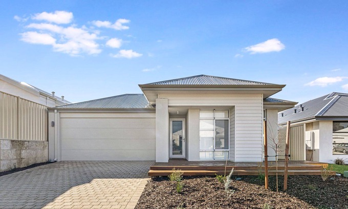 Dunsborough House | Barry's Holiday Home Dunsborough