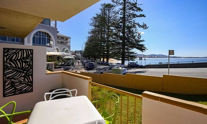 Terrigal Apartment | Beachfront Terrigal - across from the beach