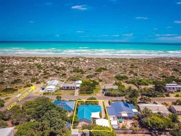 Goolwa Beach House | Beachwood, pet friendly, free WIFI