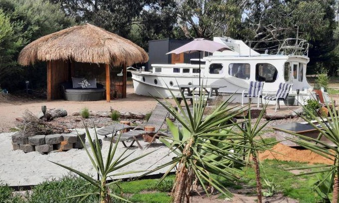 Fingal Bed & Breakfast | Bed and breakfast ∙ 2 guests