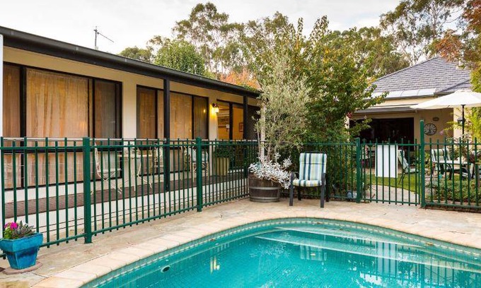 Euroa Bed & Breakfast | Bed and breakfast ∙ 4 guests