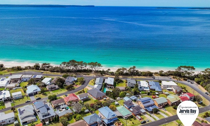 Vincentia House | Benjos by Experience Jervis Bay