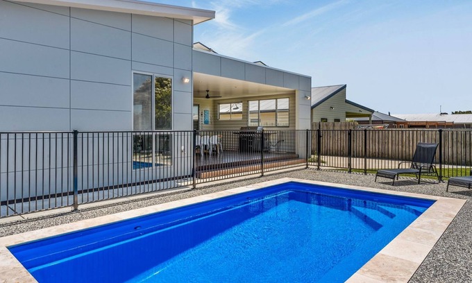 Cowes House | Bliss on Sanctuary in Cowes