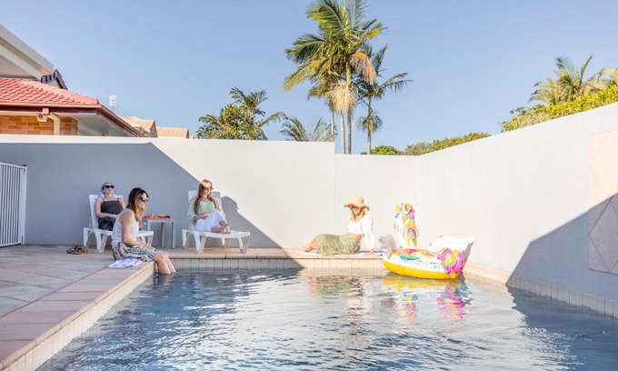 Bokarina House | Bokarina Seaside Escape - Only steps to the Beach